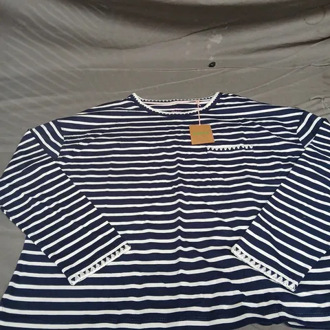 BODEN LONG SLEEVE STRIPPED TOP SIZE M