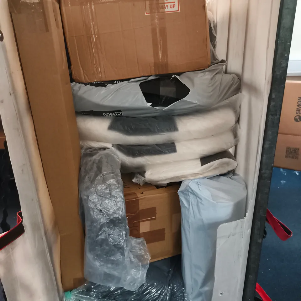 CAGE OF APPROXIMATELY 15 ASSORTED HOUSEHOLD ITEMS - COLLECTION ONLY