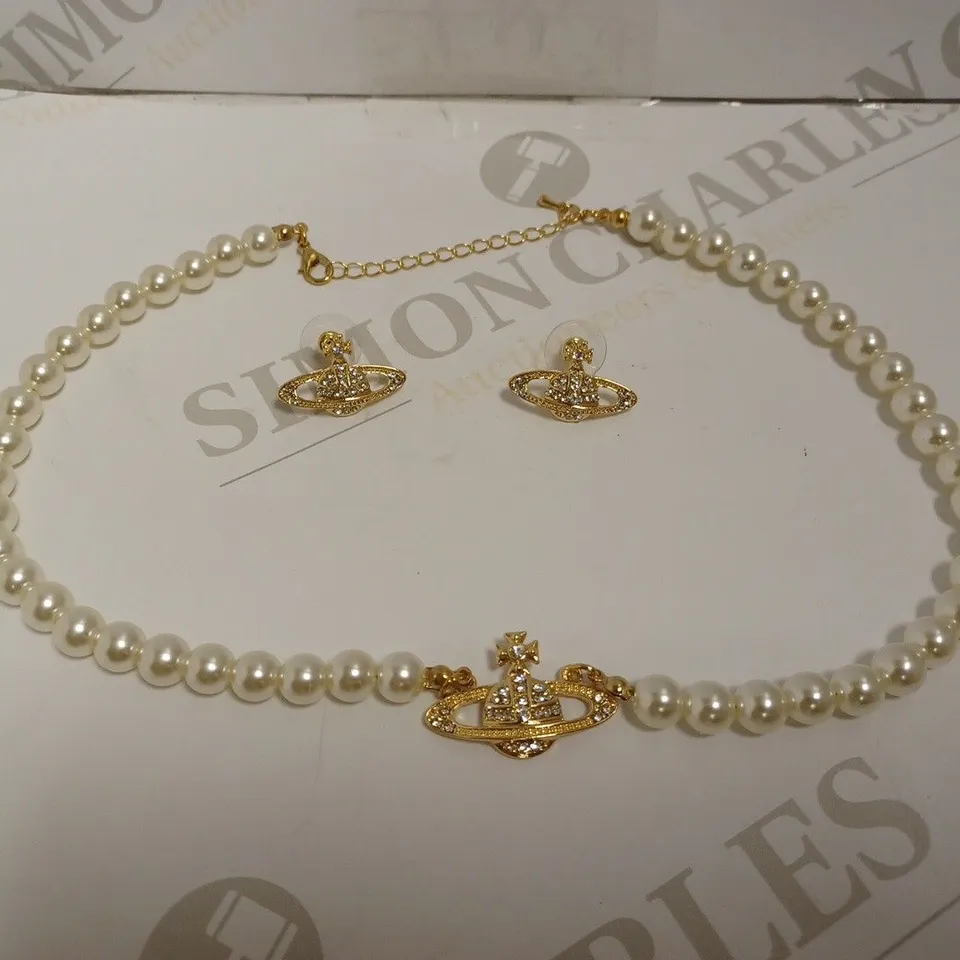 GOLD AND PEARL EFFECT NECKLACE WITH MATCHING EARRINGS