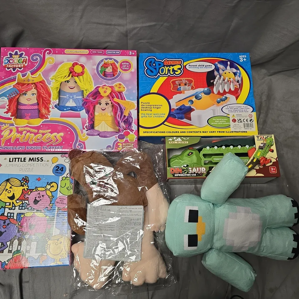 LOT OF CHILDREN’S TOYS & GAMES INCLUDING PRINCESS PLAYSET, ADVENT CALENDAR, LITTLE MISS PUZZLE, DINOSAUR TOY & MINECRAFT CREEPER PLUSH