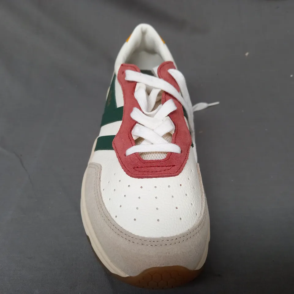 PAIR OF GOLA SHOES IN WHITE/MULTI UK SIZE 7