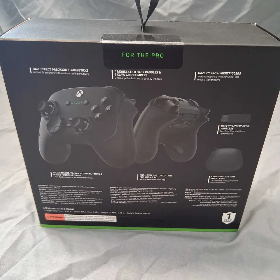 BOXED RAZER WOLVERINE V3 PRO WIRELESS ESPORTS CONTROLLER FOR XBOX & PC