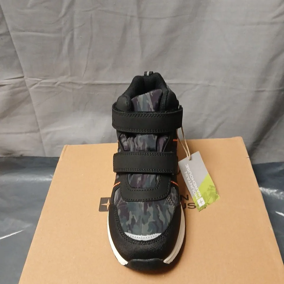 MOUNTAIN WAREHOUSE KIDS' CAMOUFLAGE VELCRO TRAINERS – BLACK/GRAY WITH ORANGE ACCENTS UK SIZE 3
