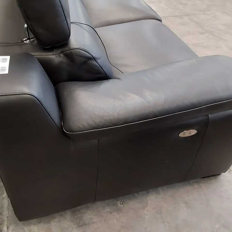 QUALITY ITALIAN DESIGNER MAESTRALE POWER RECLINING THREE SEATER SOFA WITH ADJUSTABLE HEADRESTS BLACK LEATHER 