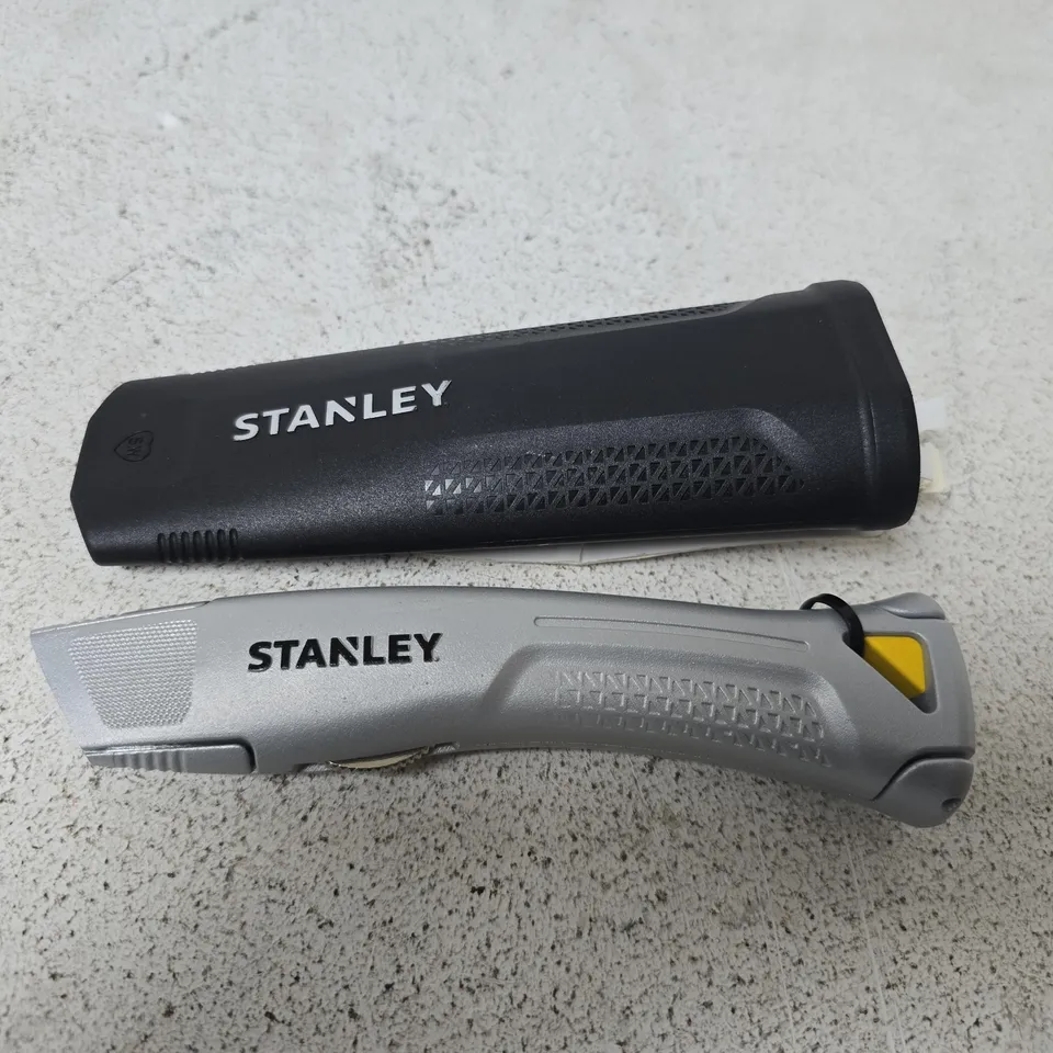 STANLEY RETRACTABLE UTILITY KNIFE 