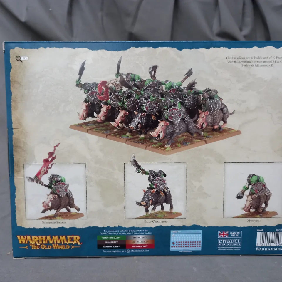 BOXED WARHAMMER THE OLD WORLD ORC & GOBLIN TRIBES ORC BOAR BOYZ MOB 10 MINIATURE SET
