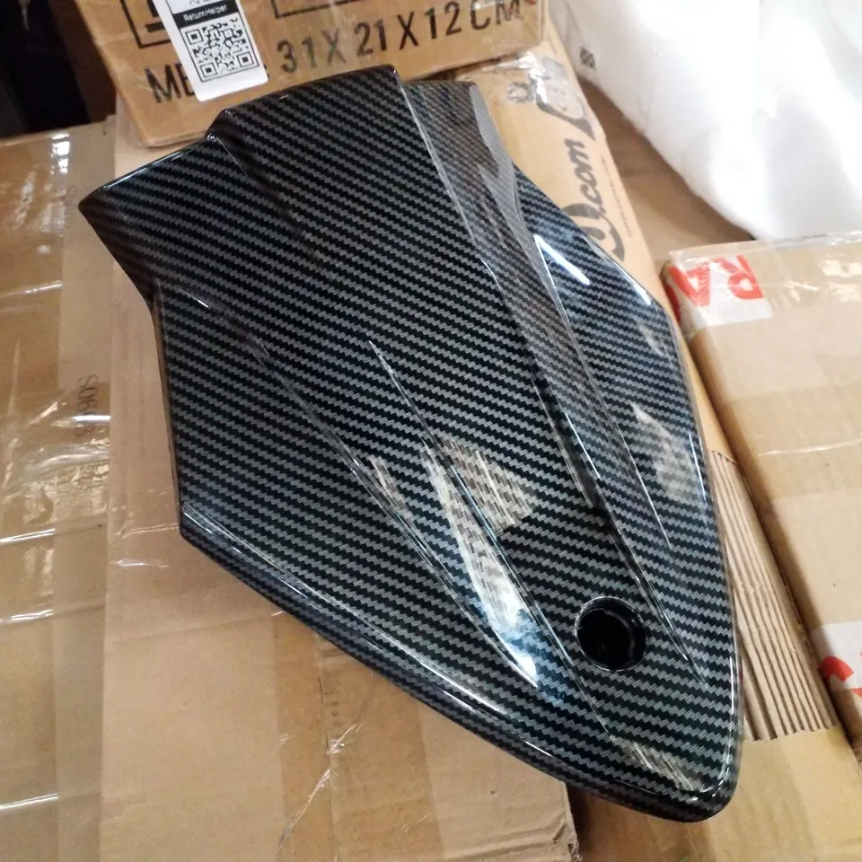 BOXED TAIL SECTION FAIRING COWL FOR S1000RR 2015-2018 K46 CARBON FIBER PASSENGER REAR SEAT COVER