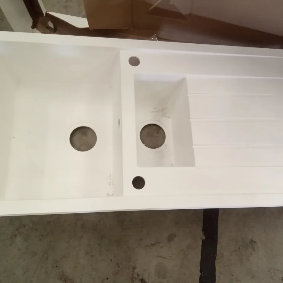 COOKE & LEWIS ISING 1.5 BOWL SINK AND DRAINER WHITE