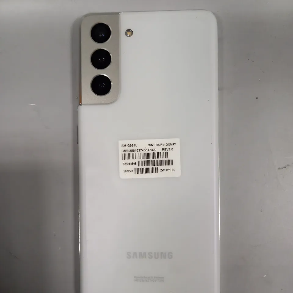 BOXED SAMSUNG GALAXY S21 SMARTPHONE