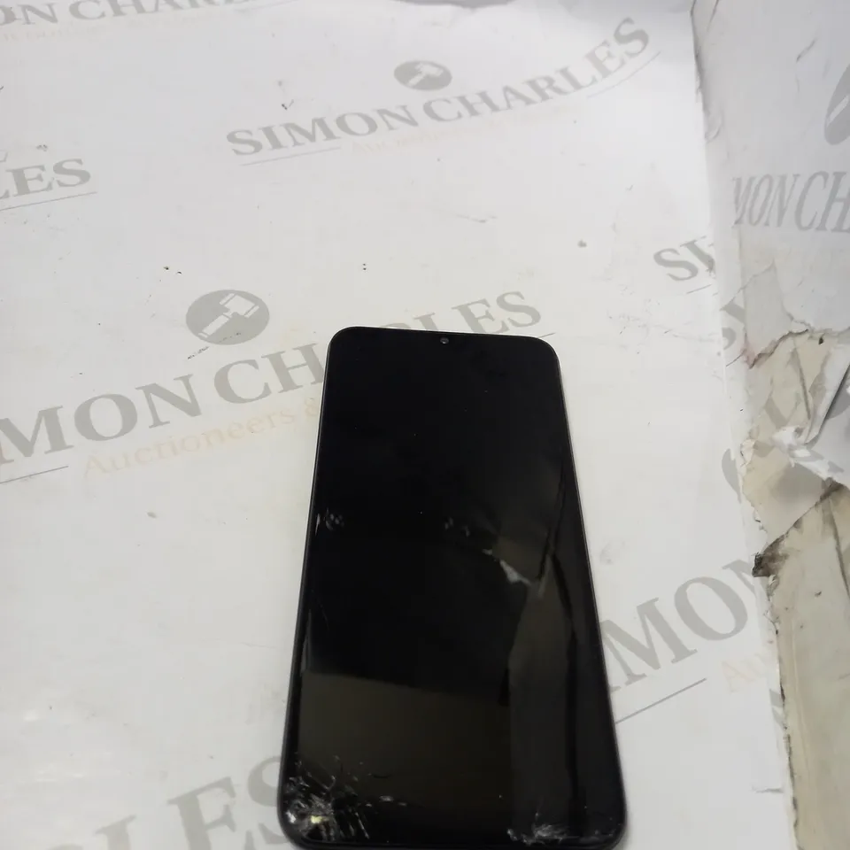 SAMSUNG GALAXY A20E