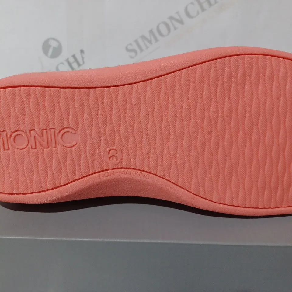BOXED PAIR OF VIONIC INDULGE RELAX BLACK SLIPPERS UK SIZE 6
