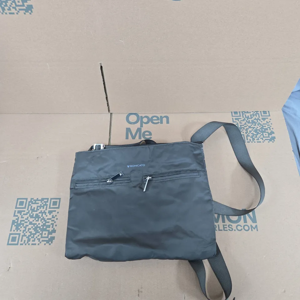 RONCATO GREY MESSENGER BAG WITH ZIP POCKETS