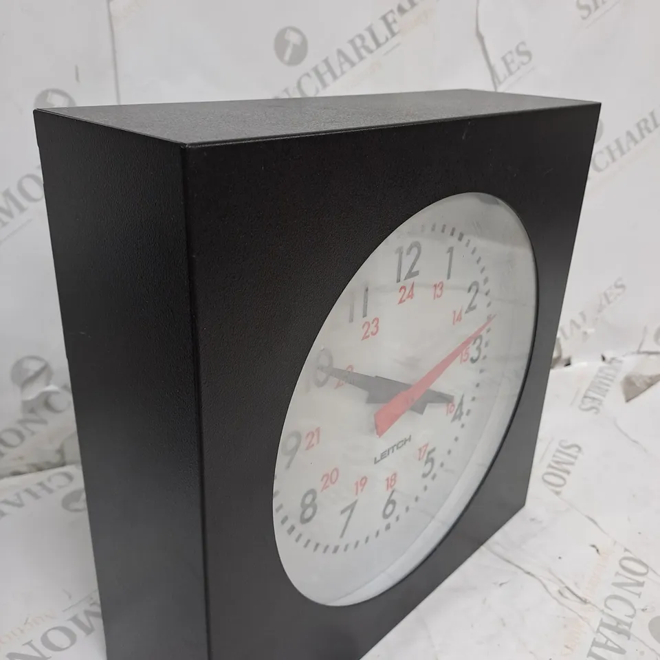 LEITCH ADC-5112 STUDIO WALL-MOUNT CLOCK 12 INCH