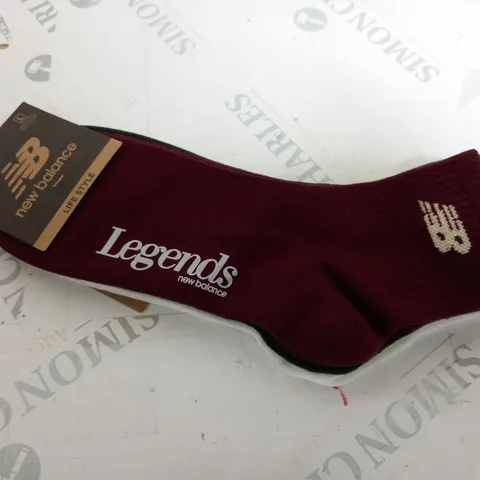 NEW BALANCE LEGENDS 3 PAIR OF SOCKS - LARGE