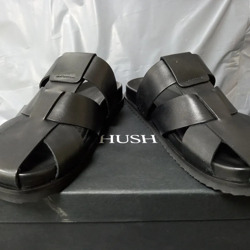 BOXED PAIR OF HUSH CORA CLOSED TOE CAGE FOOTBED SHOES IN BLACK - SIZE 38 