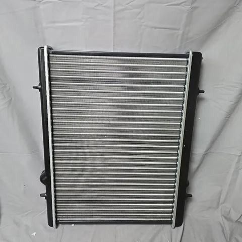 AUTOMOTIVE RADIATOR CORE / HEAT EXCHANGER – VEHICLE PART