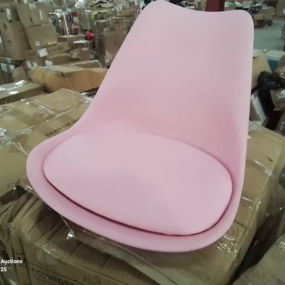 BOXED SET OF 2 PLASTIC DINNING CHAIRS - PINK (1 BOX)