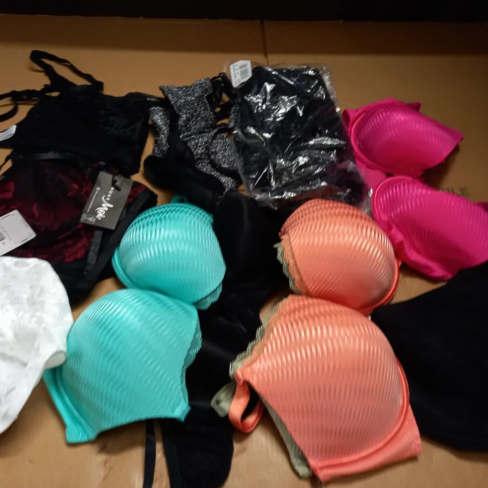 lo tof 12 assorted bras 