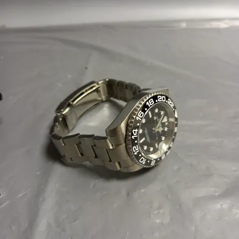 SEIKO MENS STAINLESS STEEL BLACK DIAL WATCH