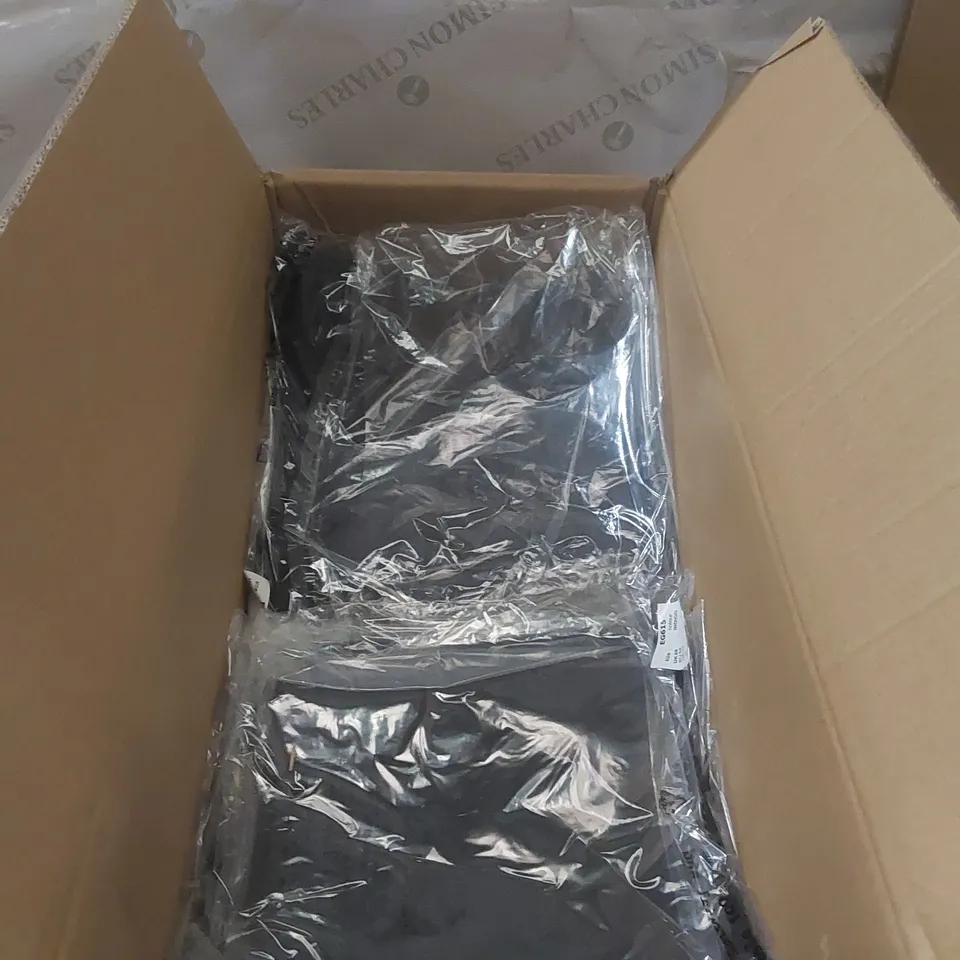 BOX CONTAINING APPROXIMATELY 10x BRAND NEW JULIPA INDIGO SLIM FIT JEANS - SIZE 26
