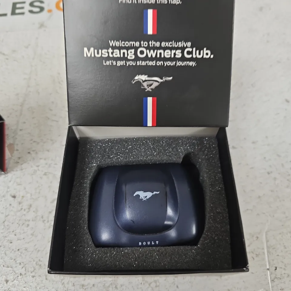 MUSTANG OWNERS CLUB NAVY BLUE HEADPHONES