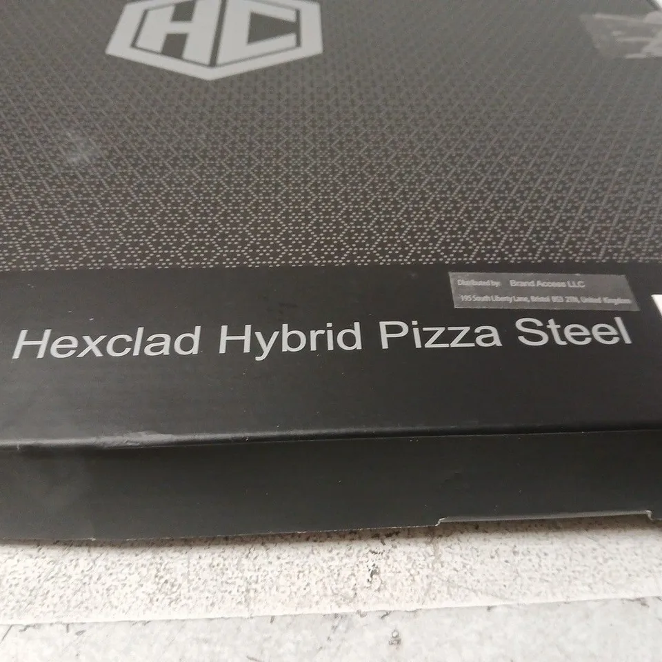 BOXED HEXCLAD HYBRID PIZZA STEEL PAN