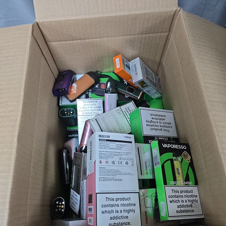 BOX OF APPROXIMATELY 30 ASSORTED E-CIGARETTES AND ACCOMPANIMENTS TO INCLUDE: VAPORESSO ARMOUR MAX 