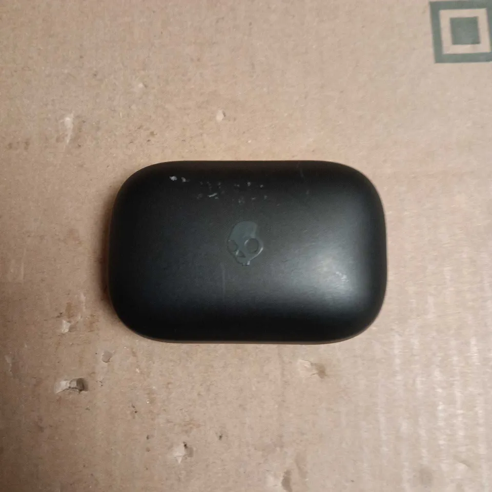 SKULLCANDY PUSH ACTIVE TRUE WIRELESS EARBUDS WITH CHARGING CASE - UNBOXED