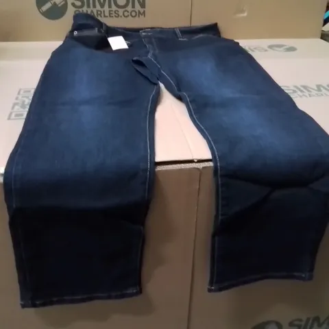 BOXED BRAND NEW APPROXIMATELY 13 JULIPA SLIM FIT JEANS INDIGO SIZE 20