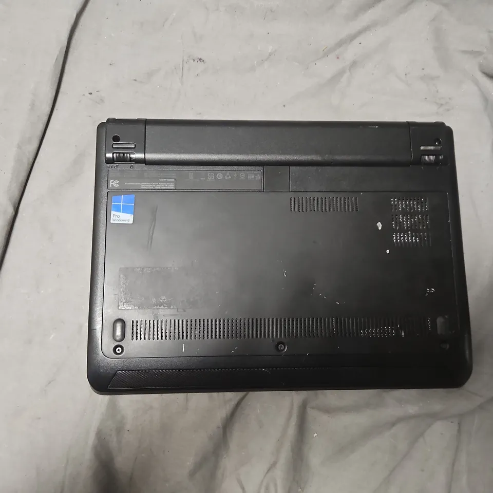 LENOVO THINKPAD EDGE E130 LAPTOP