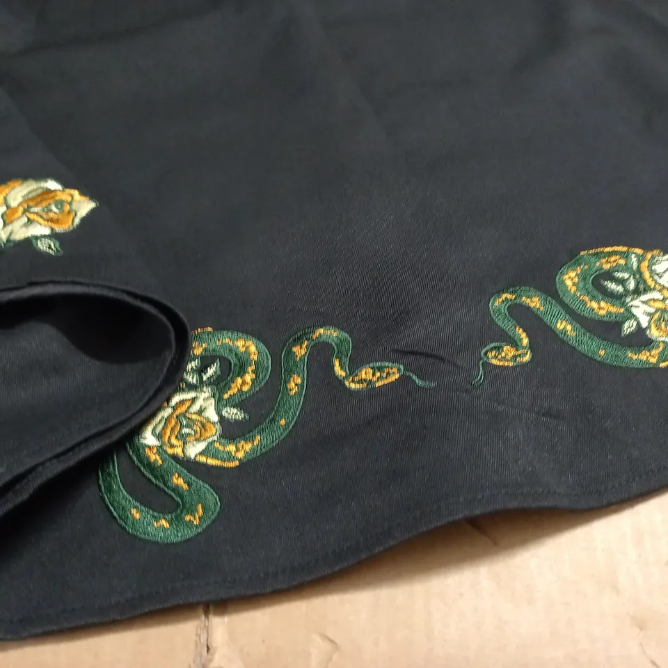 LOT OF 8 BANNED RETRO EMBROIDERED SKIRTS - VARIOUS SIZES