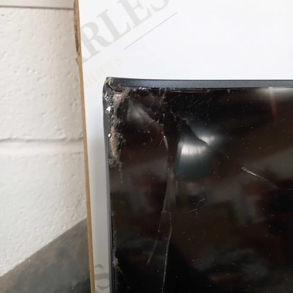 HISENSE E7HQTUK 55" SMART 4K ULTRA HD HDR QLED TV [COLLECTION ONLY]