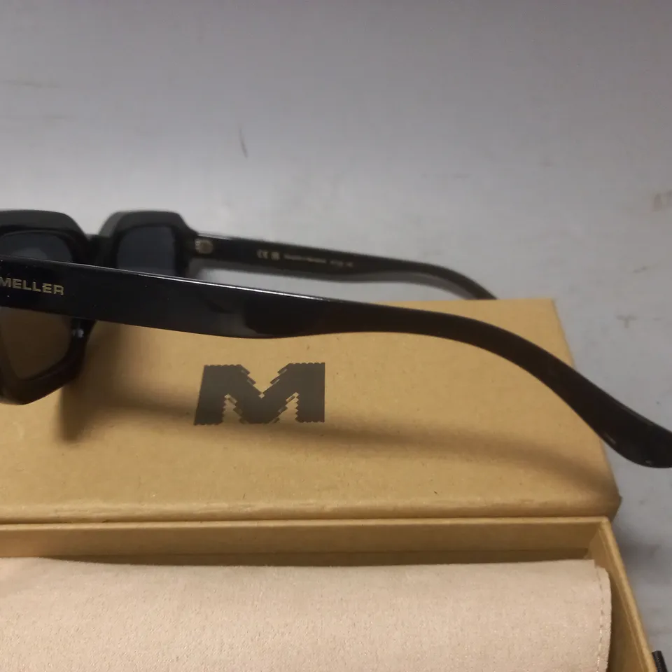 BOXED PAIR OF MELLER BLACK FRAMED GLASSES - NAY3-TUTCAR