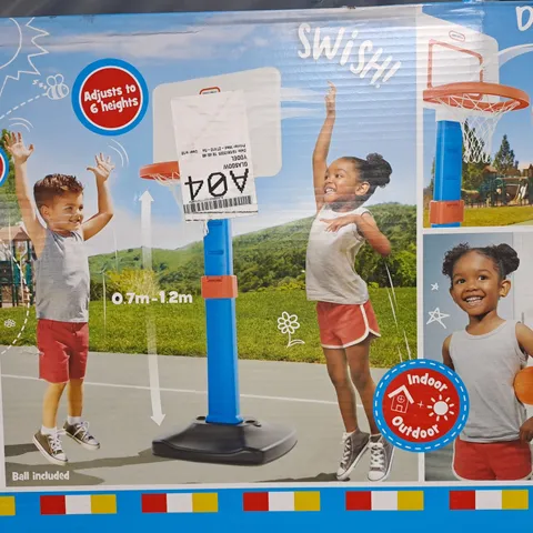 LITTLE TIKES TOTSPORTS EASY SCORE BASKETBALL SET