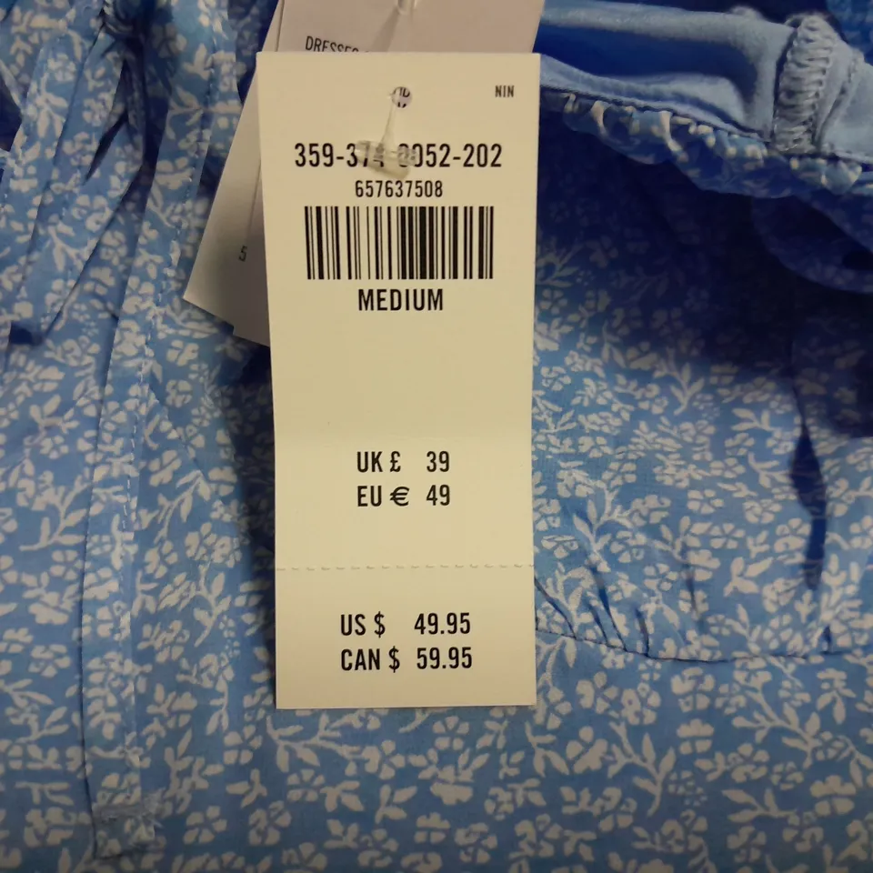 HOLLISTER BLUE FLORAL DRESS - MEDIUM