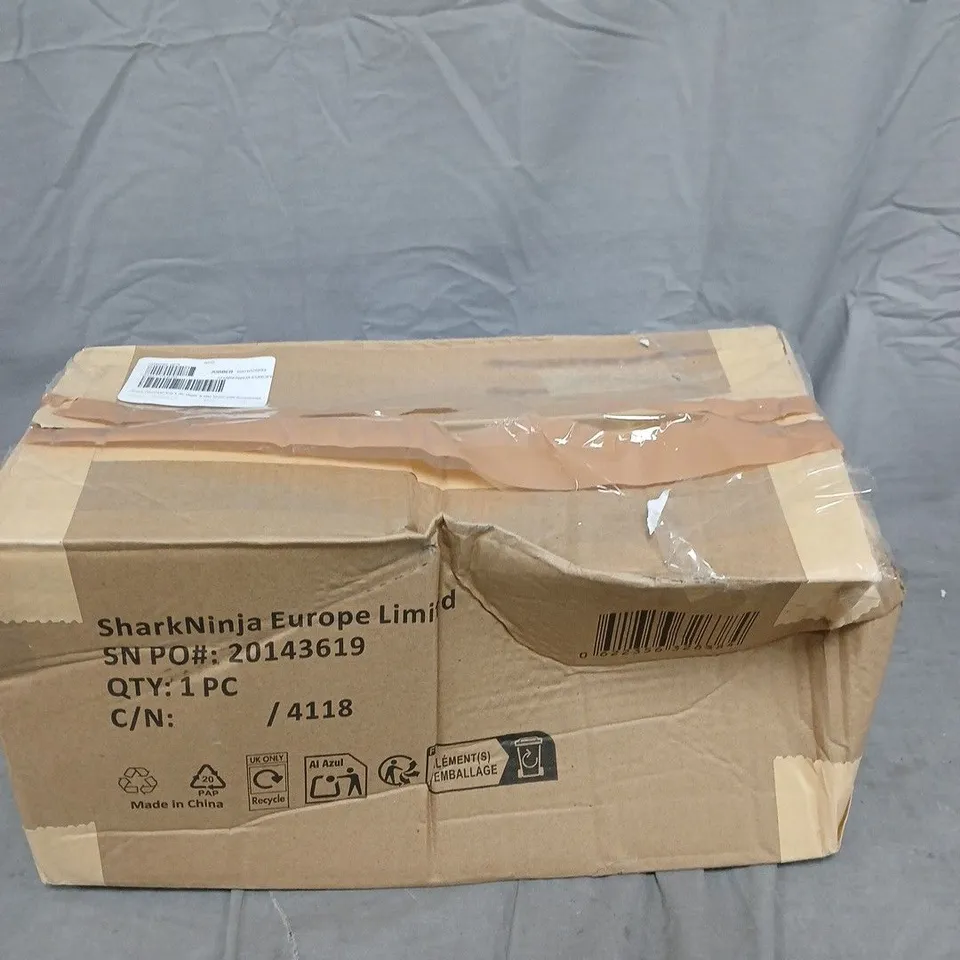 SHARK FLEXSTYLE 3-IN-1 AIR STYLER & HAIR DRYER WITH ACCESSORIES