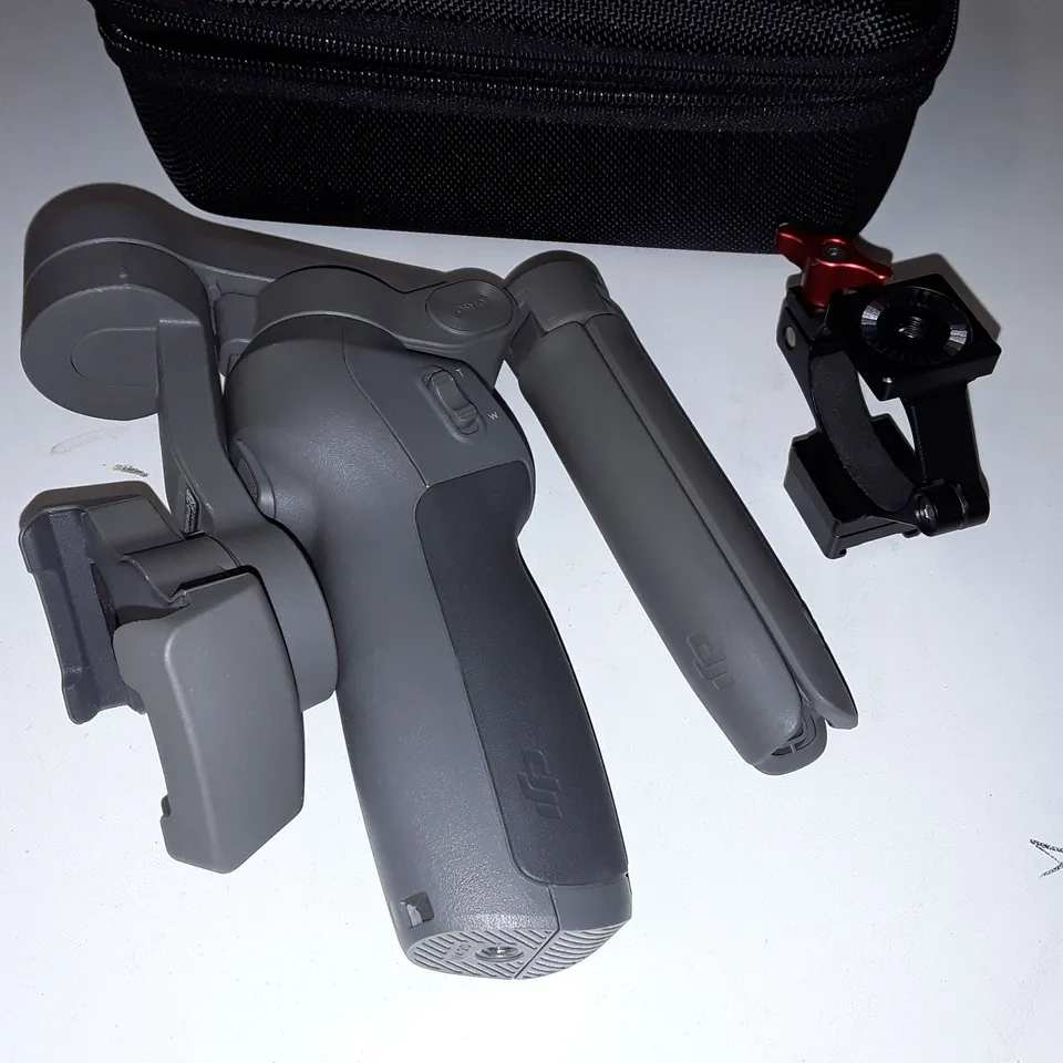 DJI OSMO MOBILE 3 