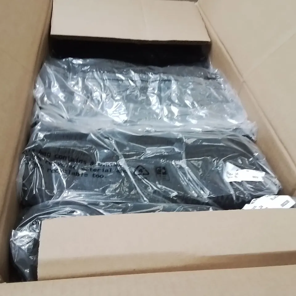 BOXED BRAND NEW APPROXIMATELY 22 SIMPLY BE JACQUARD CAMI TOP BLACK SIZE 24