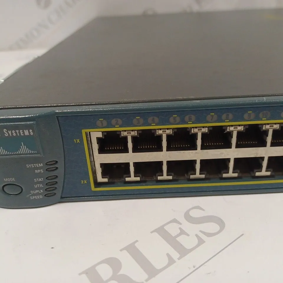 UNBOXED CISCO SYSTEMS CATALYST 3550 SERIES ETHERNET SWITCH