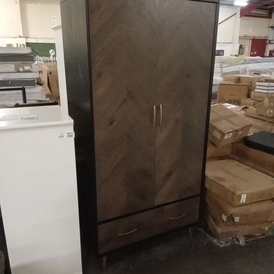 QUALITY DESIGNER SIENNA FUMEDOAK & PEPPERCORN DOUBLE WARDROBE