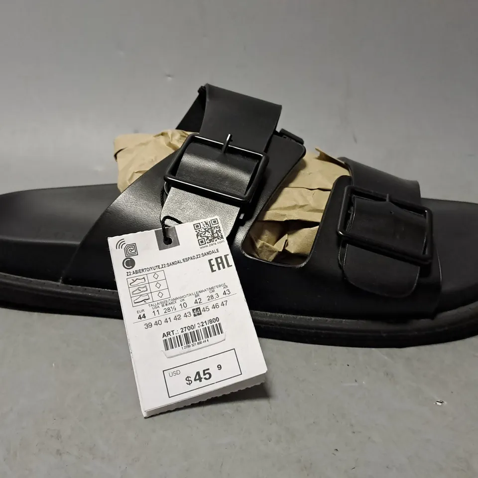 ZARA BLACK OPEN TO BUCKLE SANDEL- UK 10