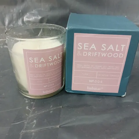 HABITAT SEA SALT & DRIFTWOOD SCENTED CANDLE 