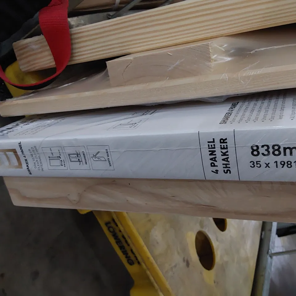 SHAKER STYLE 4 GLAZED PANEL INTERNAL DOOR 838 × 35 × 1981mm