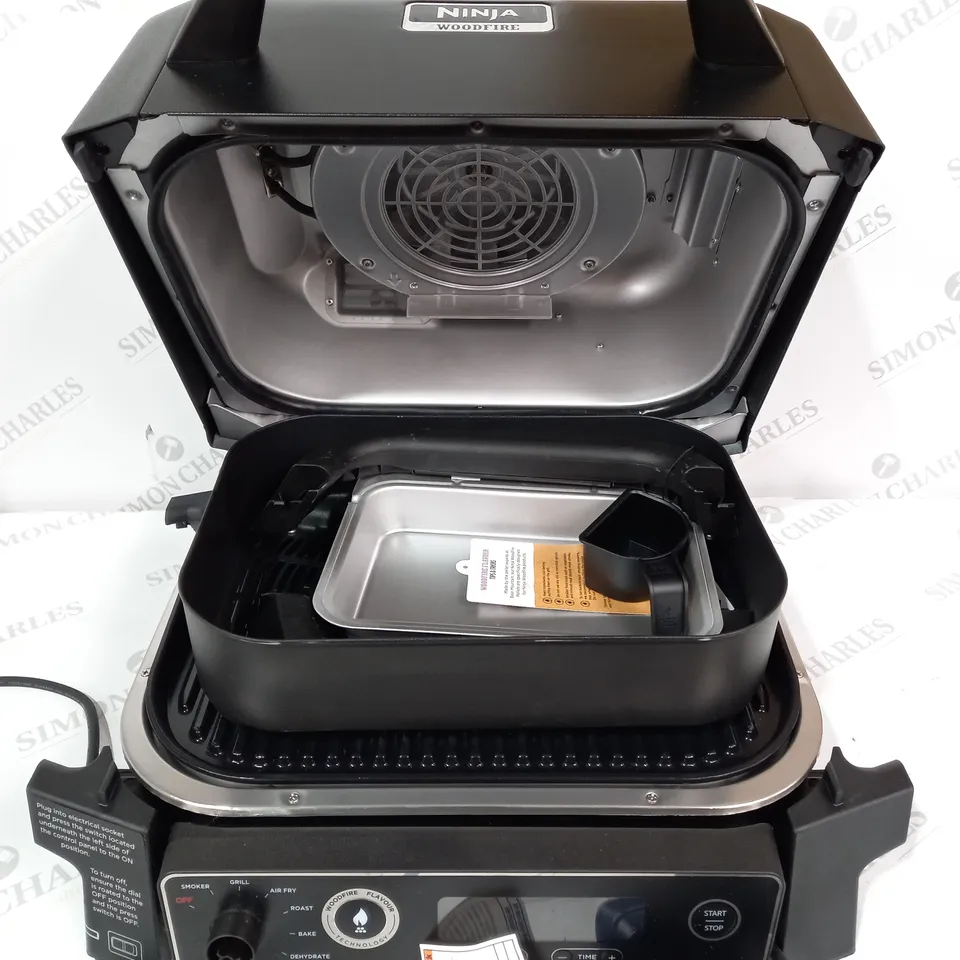 NINJA WOODFIRE ELECTRIC BBQ GRILL & SMOKER WITH AIR FRY FUNCTION OG701UKQ