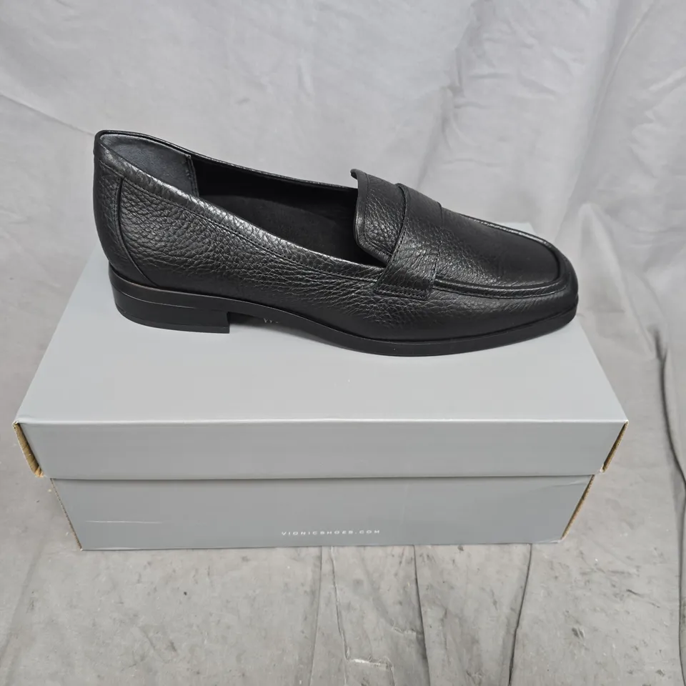 Vionic Leather Penny Loafer – Black SIZE 