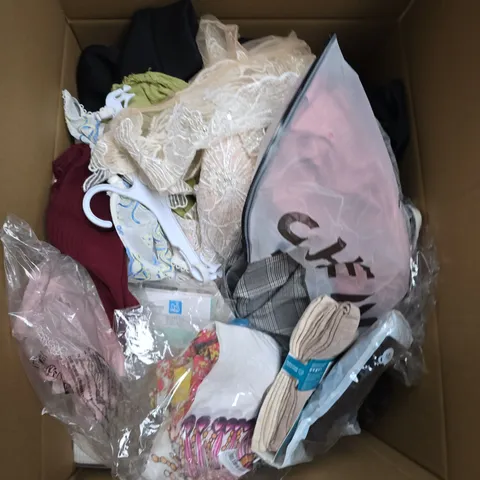 LARGE BOX OF APPROXIMATELY 20 ASSORTED CLOTHING ITEMS IN VARIOUS SIZES, STYLES AND COLOUR