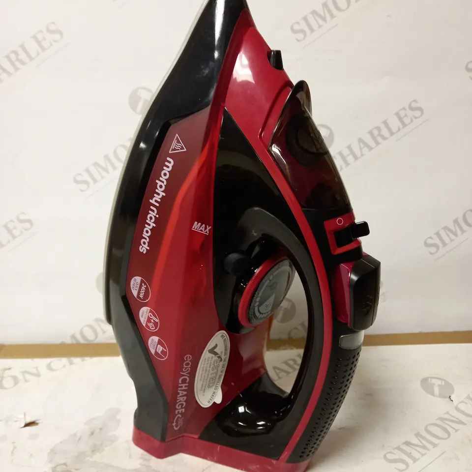 MORPHY RICHARDS 303250 EASYCHARGE CORDLESS IRON, RED