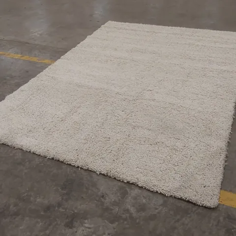 QUALITY DESIGNER AREA RUG - APPROXIMATELY 275 x 200cm