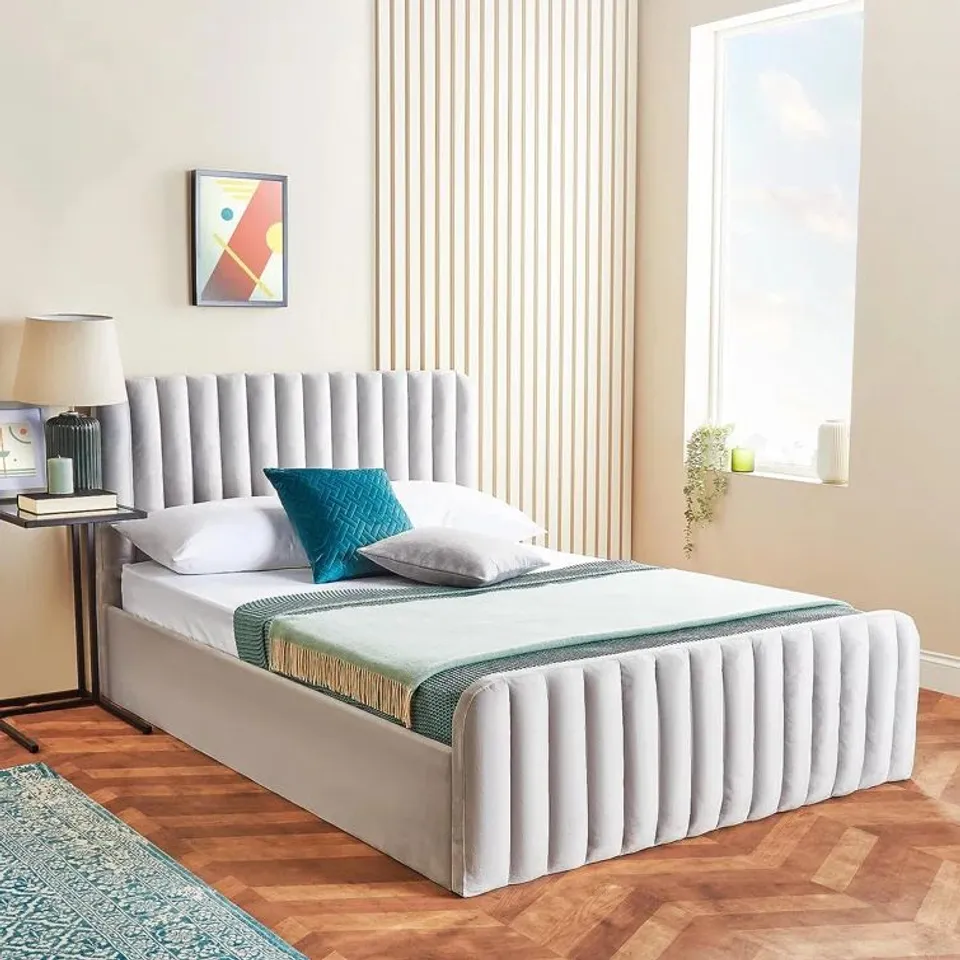 BOXED CIARENDALE UPHOLSTERED OTTOMAN STORAGE BED (2 BOXES)