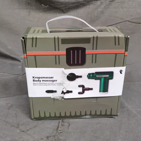 BOXED BODY MASSAGER IN GREEN